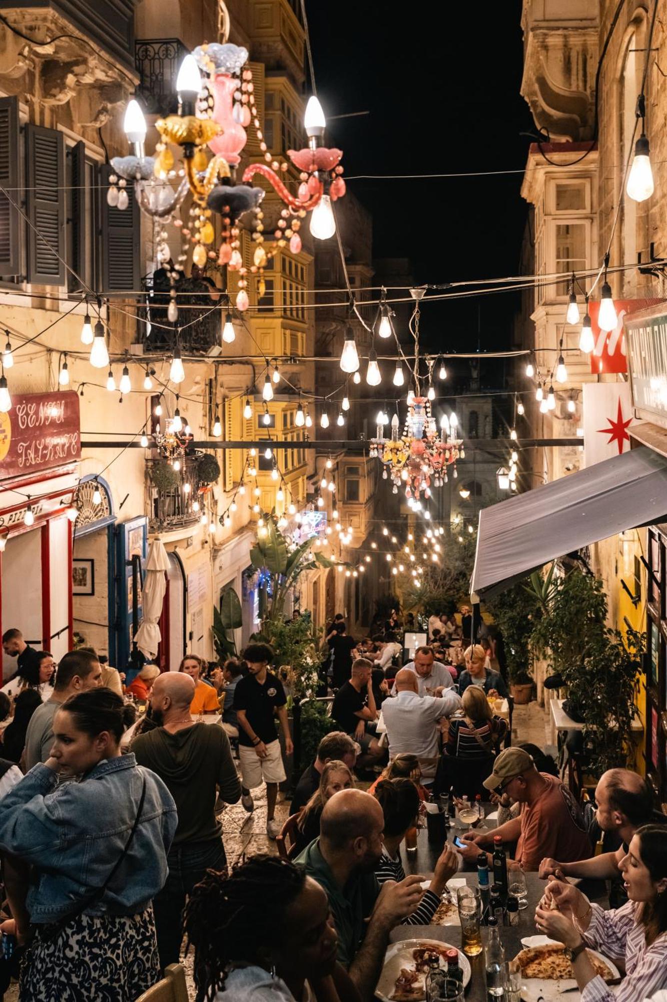 Valletta Waterfront 2 Beds Flat By Arcobnb Il-Furjana Exterior photo