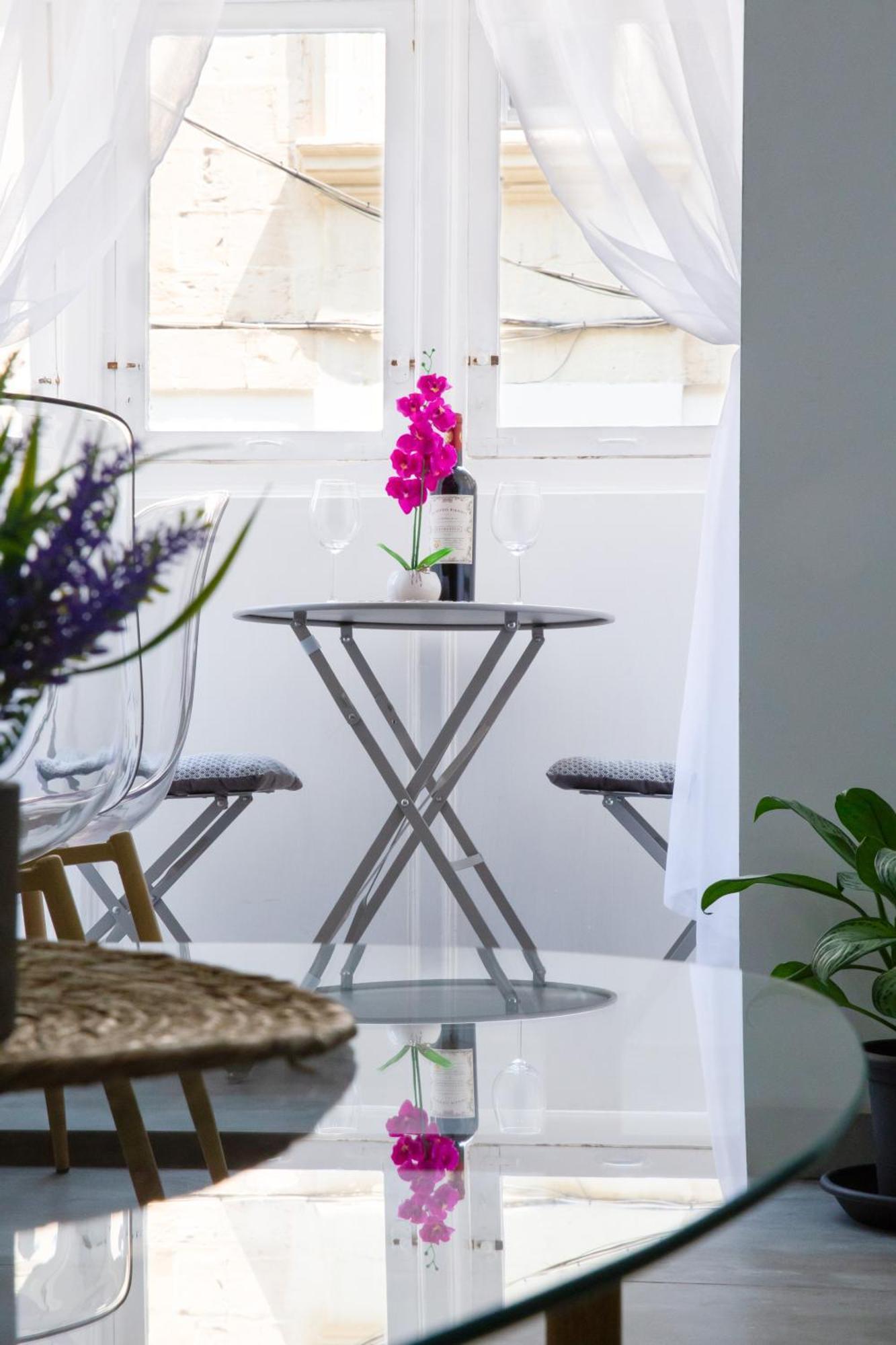 Valletta Waterfront 2 Beds Flat By Arcobnb Il-Furjana Exterior photo