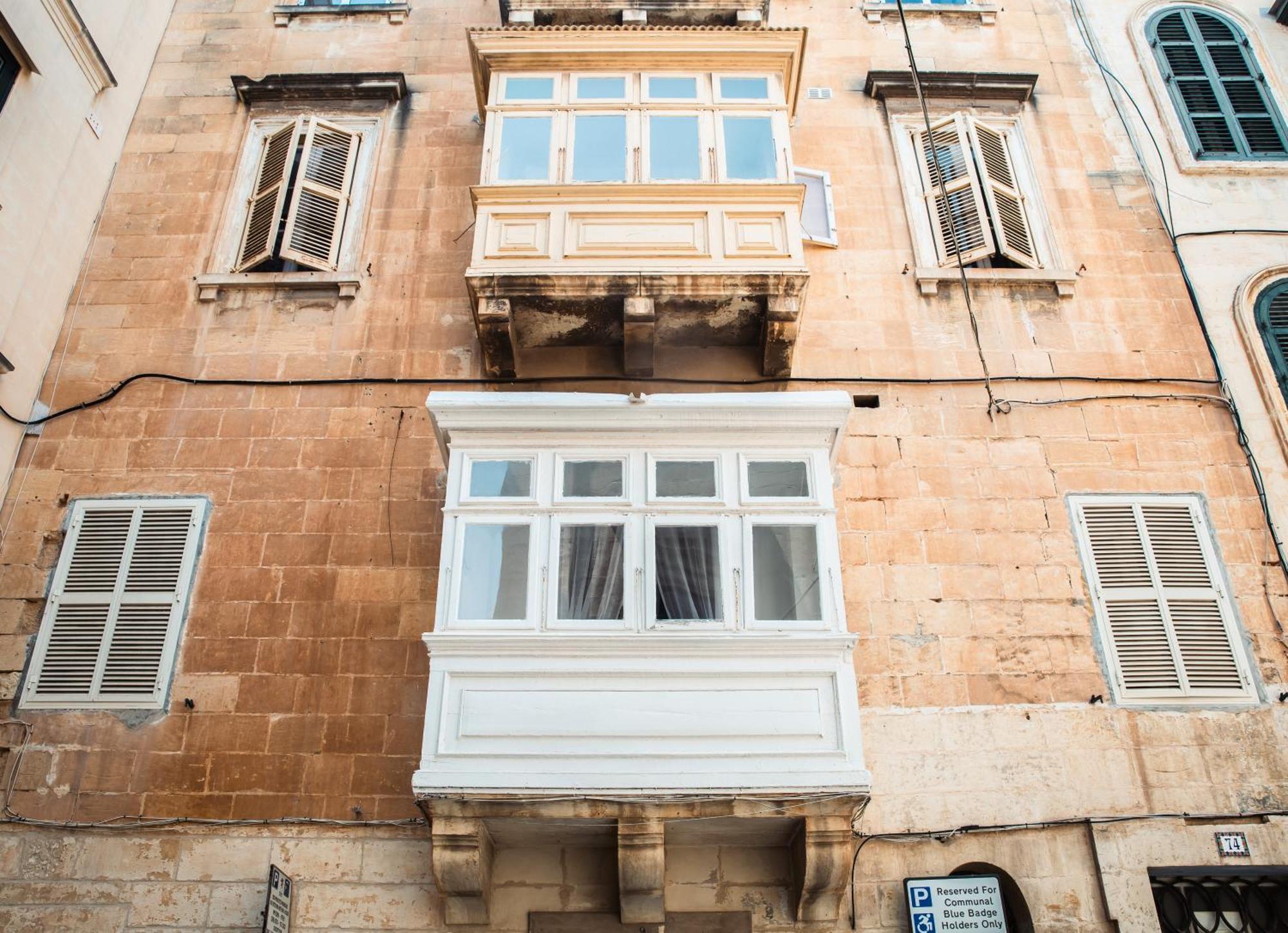 Valletta Waterfront 2 Beds Flat By Arcobnb Il-Furjana Exterior photo